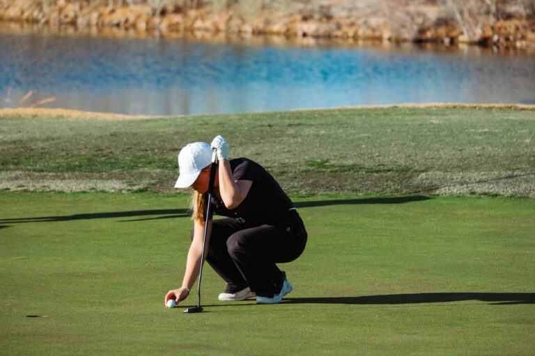 woman playing golf
