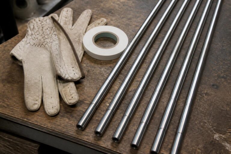 Hard Stepping vs Soft Stepping Iron Shafts: How Builders Shift Flex featured