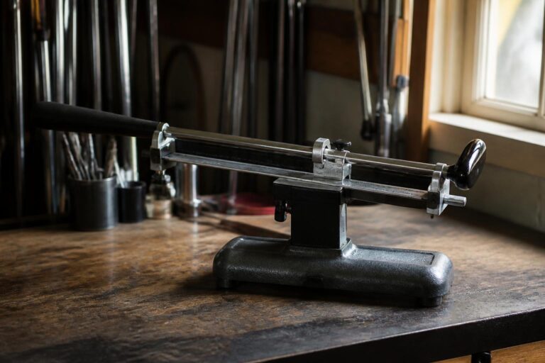 Swing Weight vs Total Weight: Reading a Custom Club Build featured